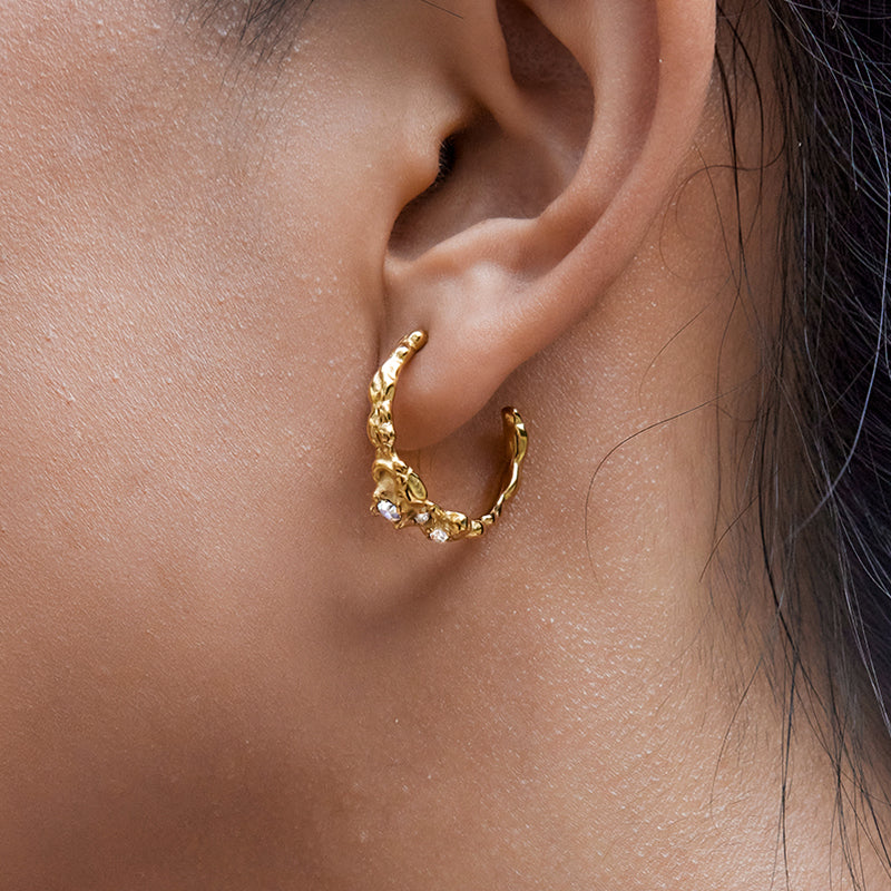 Trendy 18K verguld roestvrijstalen oorringen met strass steentjes